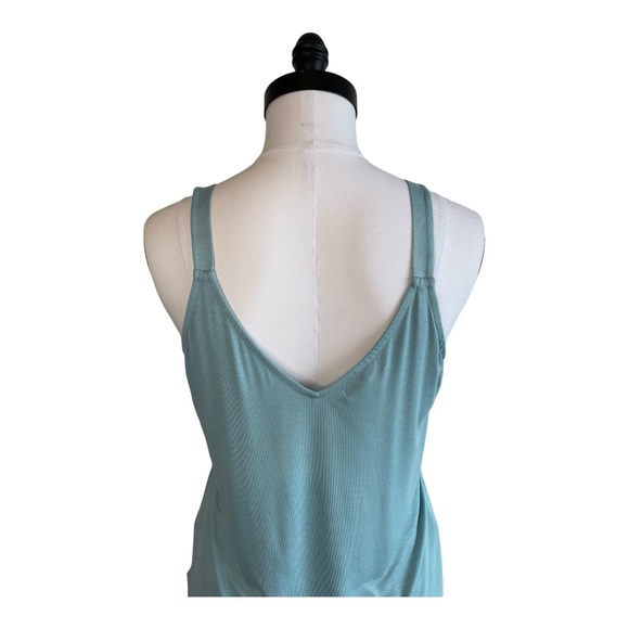 Maurice’s Women’s Aqua Grommet V-Neck Tank Top Size Small - Picture 5 of 8